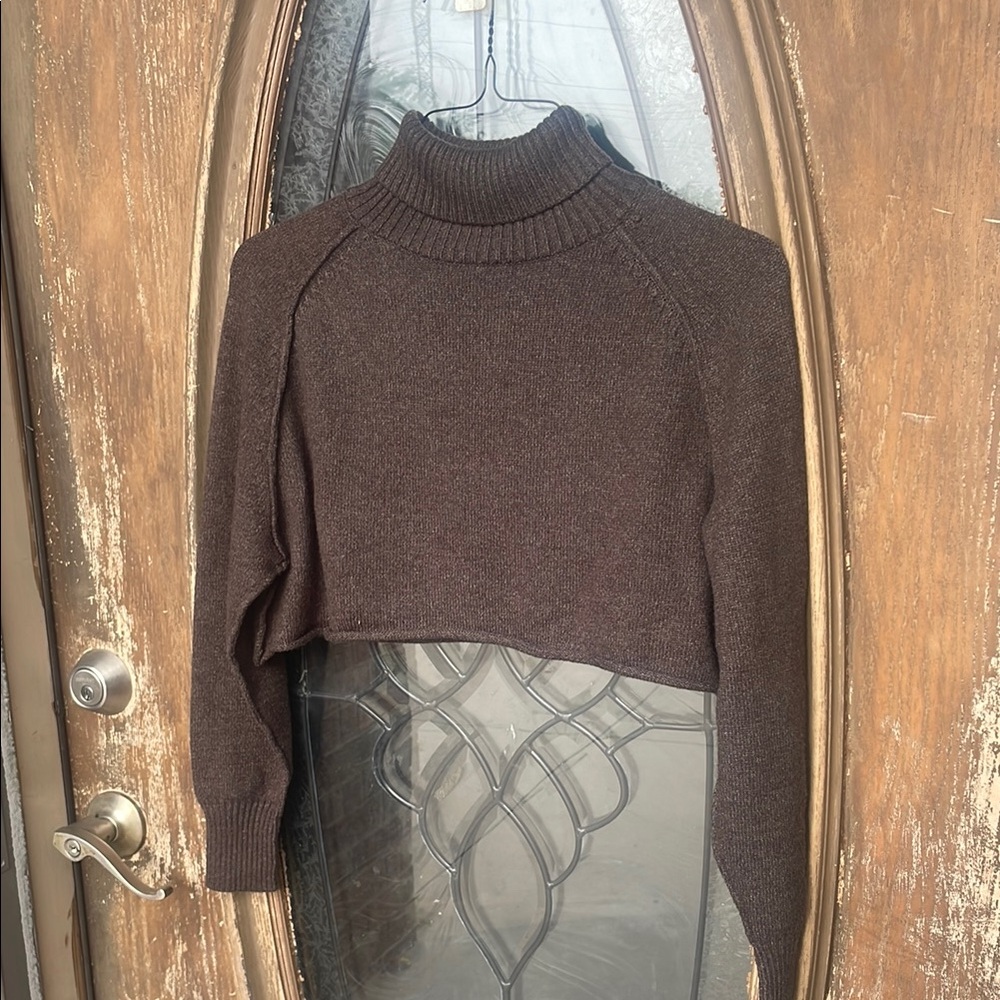 mimosa cropped sweater! Size Small